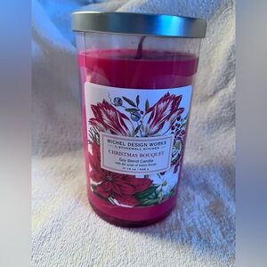 Michel Design Works by Stonewall Kitchen Christmas Bouquet candle